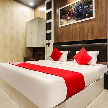 OYO 70297 Hotel Sheela Rohtak Buitenkant foto